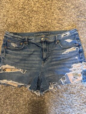 American Eagle Outerbanks Distressed Boyfriend Denim Shorts